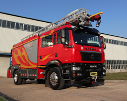 舉升搶險主戰消防車(chē)